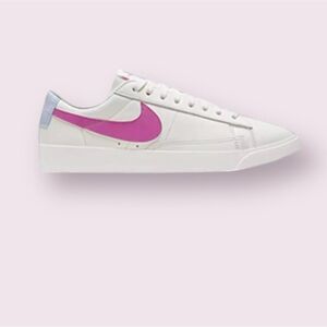 NIKE Blazer Low Fire Pink Sneakers Shoes Women's size 10